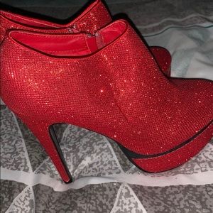 Sparkly red heels